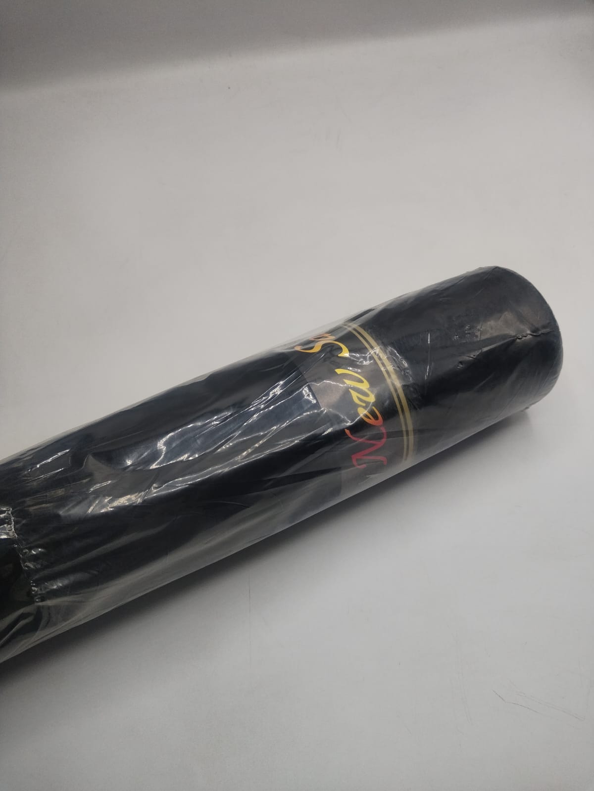 XXX طرحه رموش كوري اسود رول 4676001