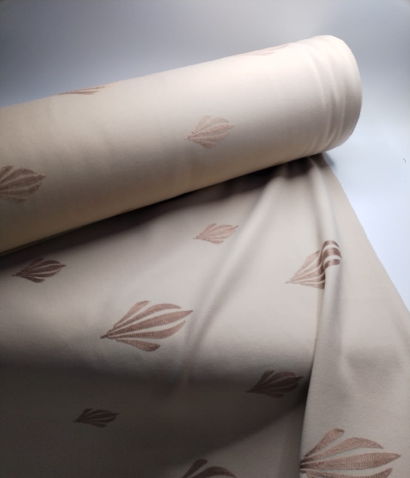 جوخ مطرز لمار 4 "58 5034