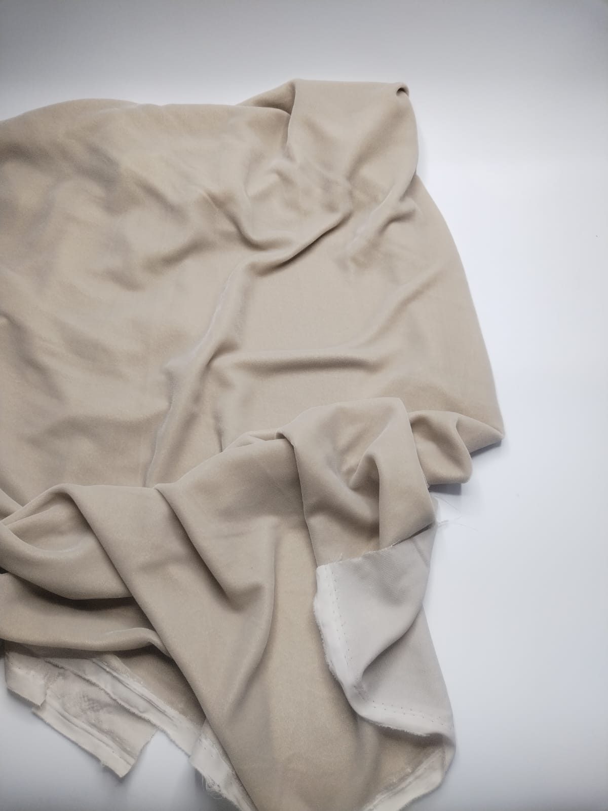 مخمل ساده مادلين "54 4666