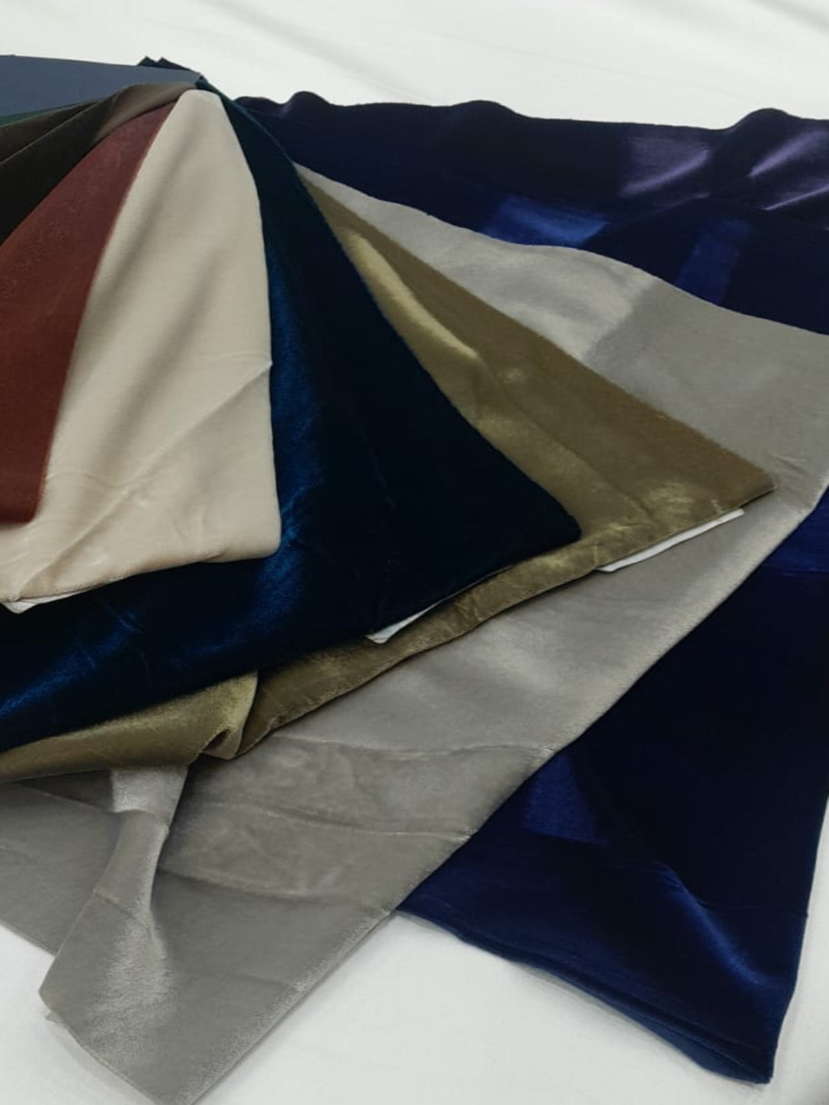 مخمل ساده مادلين "54 4666