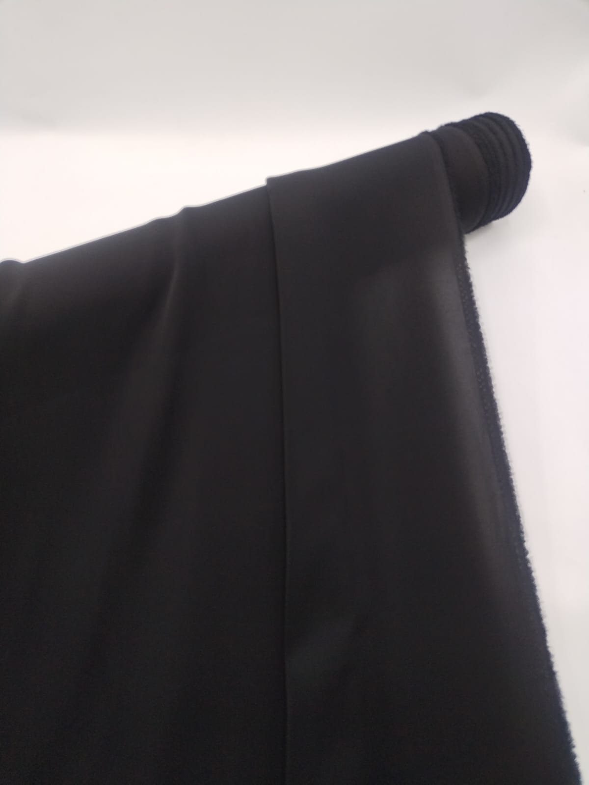 5230001 68" الفاخره عبايه اسود  كوري  Online