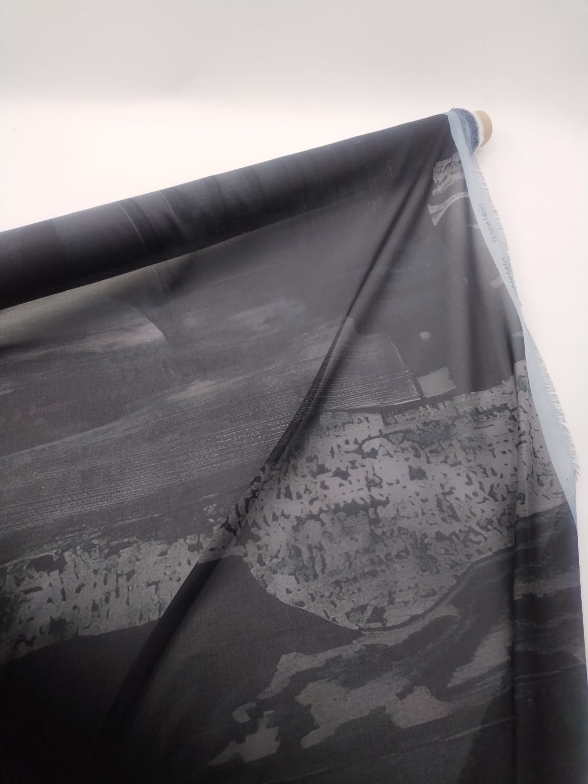 5166001 ( vellato )   58" شيفون مشجر Online