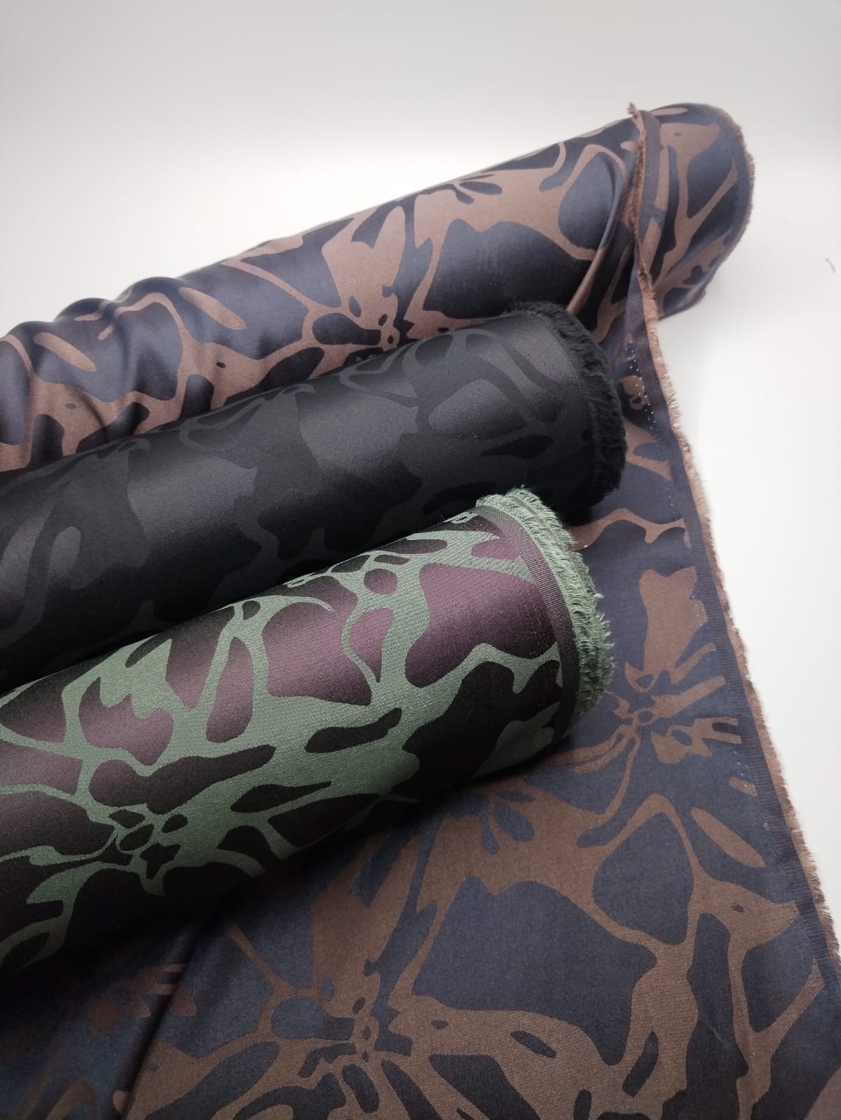 حرير جاكار ( مادلين2) 58" 5048