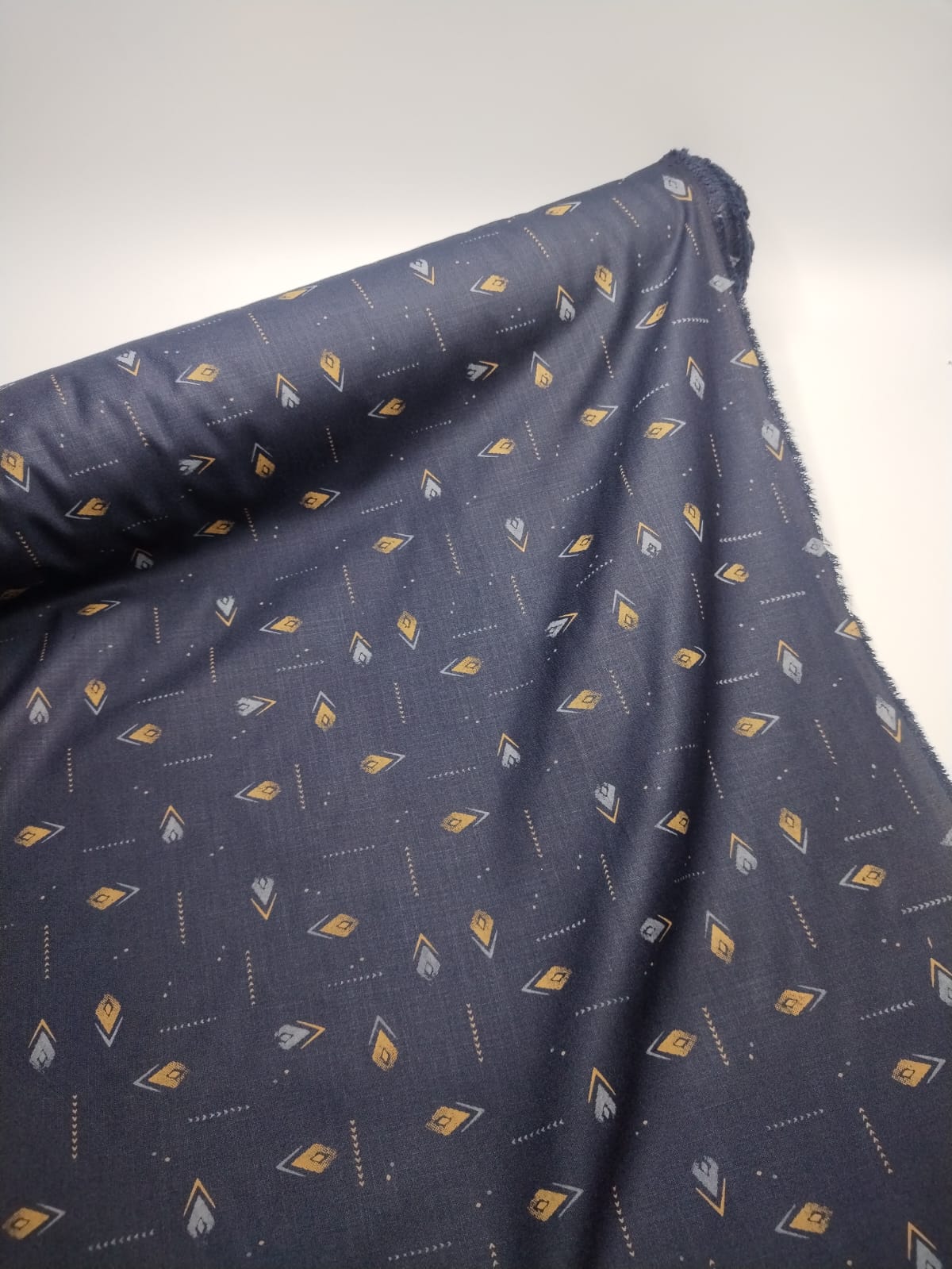 (BRI) لينن مشجر "58 5042