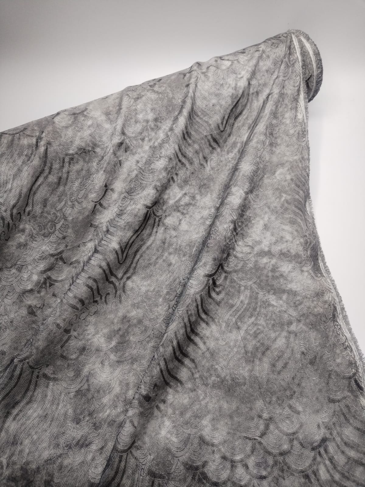 حرير جاكار ( مادلين2) 58" 5053