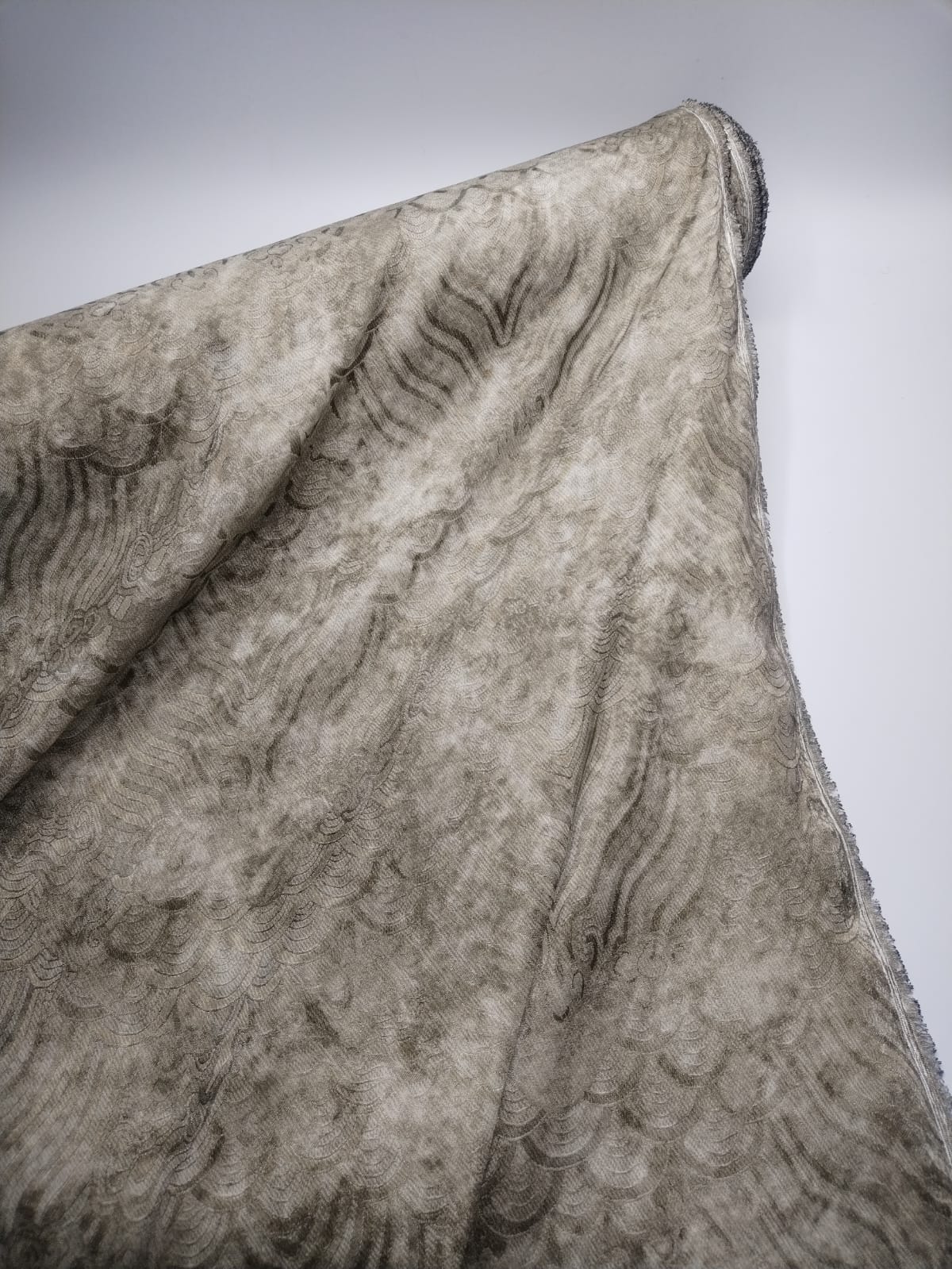 حرير جاكار ( مادلين2) 58" 5053