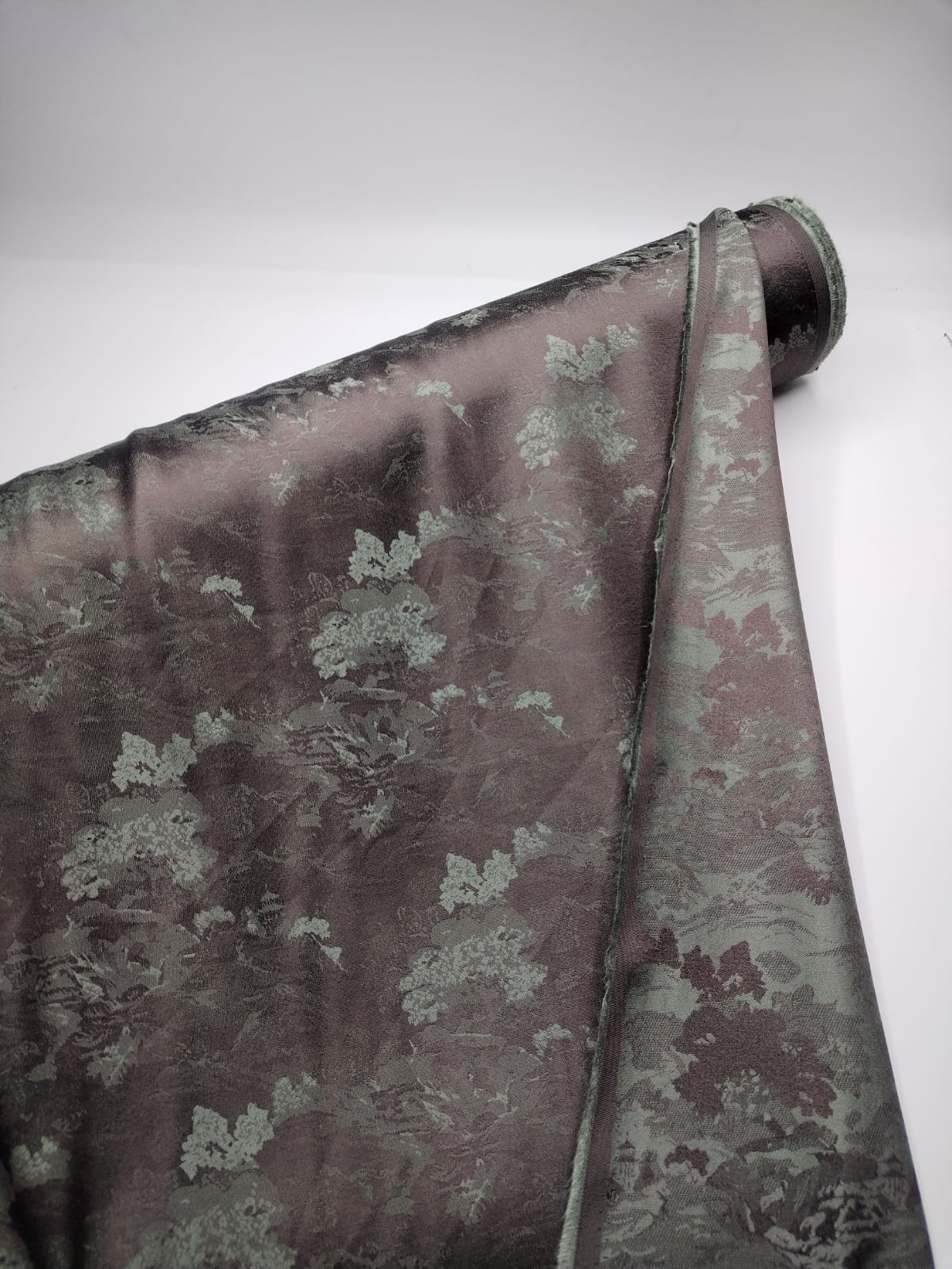 حرير جاكار ( مادلين2) 58" 5052