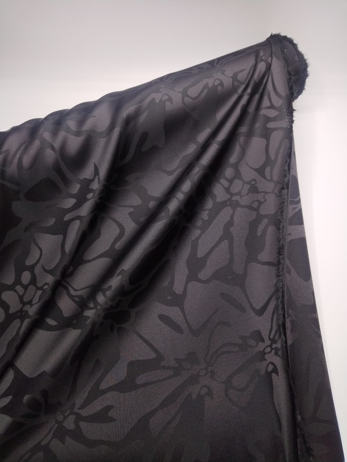 حرير جاكار ( مادلين2) 58" 5048