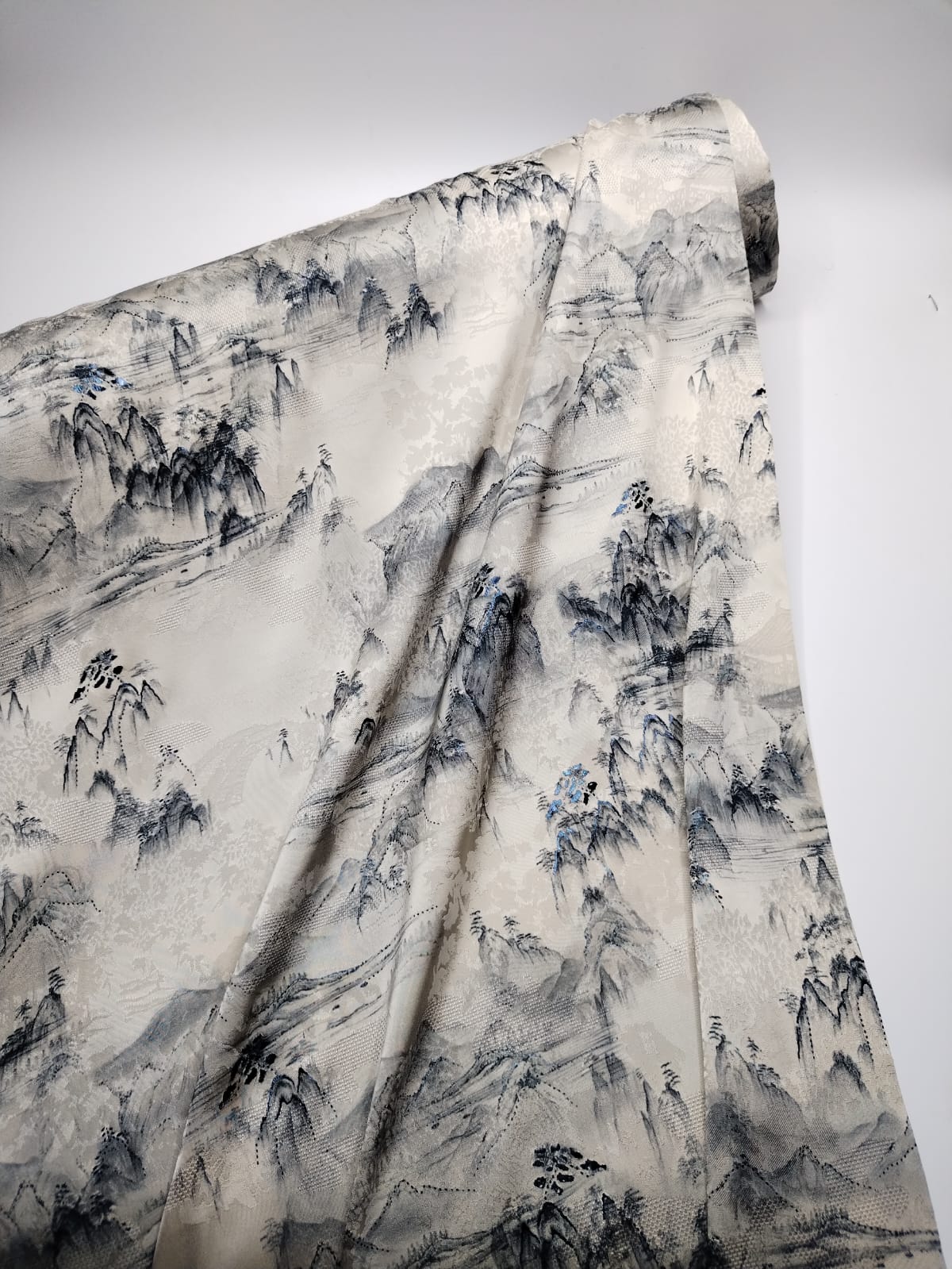 حرير جاكار ( مادلين2) 58" 5049