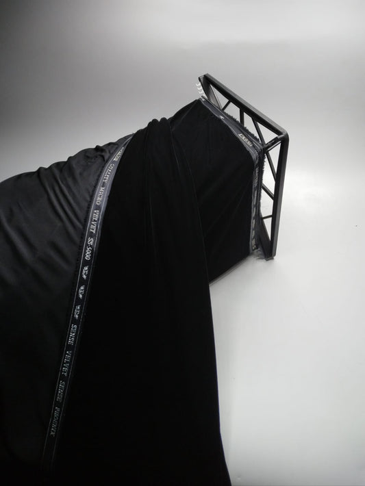 مخمل لوفيزا اسود 68" 5104