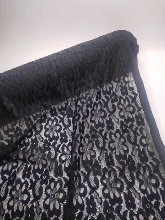 دانتيل قيطان هندي    "56 5076001  Online