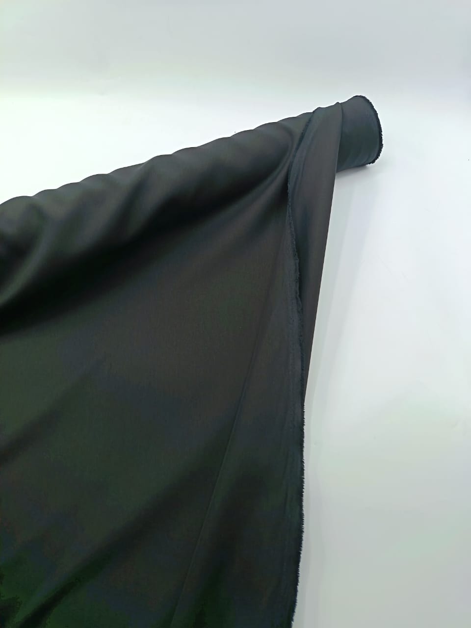 Online  بليزر كوري  عرض 68" 5145